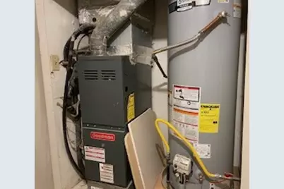 809 Plumpton Drive, Austin, TX 78745 - Photo 12