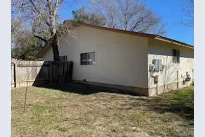 809 Plumpton Drive, Austin, TX 78745 - Photo 14