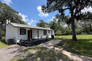 8904 Chisholm Ln, Austin, TX 78748 - Photo 2