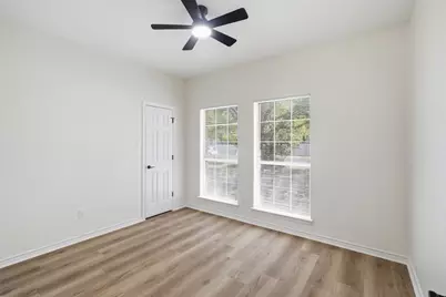 312 Debora Drive, Georgetown, TX 78628 - Photo 24