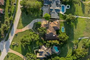 401 Brooks Hollow Rd, Lakeway, TX 78734 - Photo 40