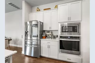 4322 Stromquist Street, Austin, TX 78723 - Photo 4