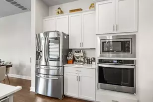 4322 Stromquist St, Austin, TX 78723 - Photo 4
