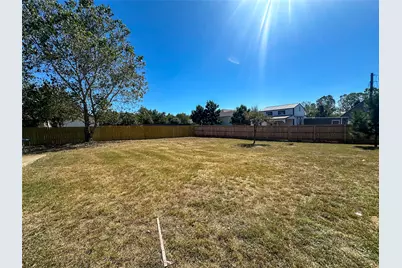 237 Cardinal Drive, Bastrop, TX 78659 - Photo 34