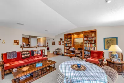 8104 Loralinda Drive, Austin, TX 78753 - Photo 16