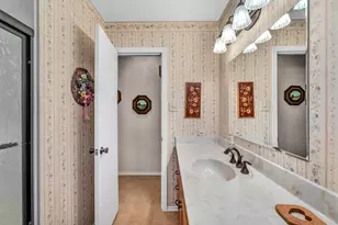 8104 Loralinda Dr, Austin, TX 78753 - Photo 32