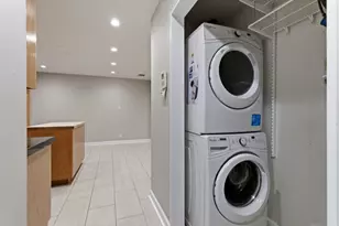 1504 W 39th 1/2 St, Austin, TX 78756 - Photo 18