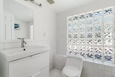 1504 W 39th 1/2 Street, Austin, TX 78756 - Photo 16