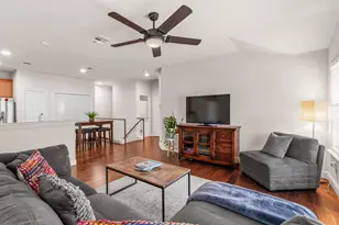 1900 Scofield Ridge Pkwy, Austin, TX 78727 - Photo 8