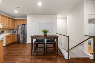 1900 Scofield Ridge Pkwy, Austin, TX 78727 - Photo 16