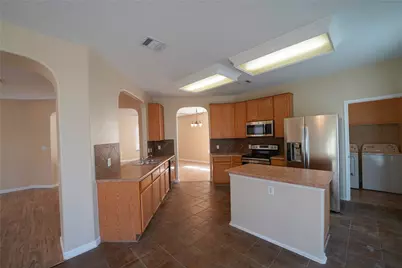 5520 Alomar Cove, Del Valle, TX 78617 - Photo 6