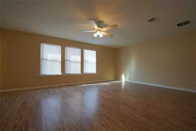 5520 Alomar Cove, Del Valle, TX 78617 - Photo 18