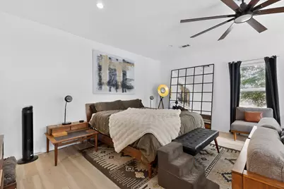 3305 Hycreek Drive, Austin, TX 78723 - Photo 16