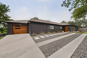3305 Hycreek Dr, Austin, TX 78723 - Photo 4