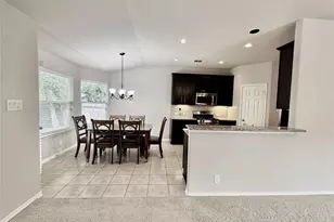 8800 White Ibis Dr, Austin, TX 78729 - Photo 4