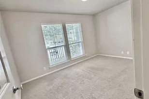 8800 White Ibis Dr, Austin, TX 78729 - Photo 14