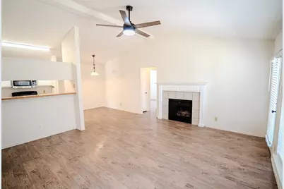 517 Cutty Trail #B, Lakeway, TX 78734 - Photo 2