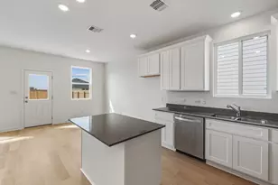 816 Cardenas St, San Marcos, TX 78666 - Photo 8