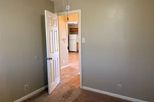 9902 Roxanna Dr, Austin, TX 78748 - Photo 6