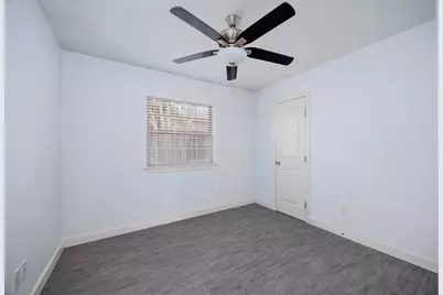 802 Prince Valiant Drive, Austin, TX 78745 - Photo 18