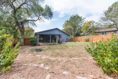 802 Prince Valiant Drive, Austin, TX 78745 - Photo 20