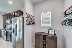 510 Mossy Rock Dr, Hutto, TX 78634 - Photo 10