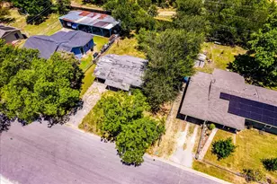 1408 Circle Dr, Round Rock, TX 78664 - Photo 12