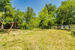 1408 Circle Dr, Round Rock, TX 78664 - Photo 6