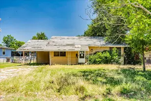 1408 Circle Dr, Round Rock, TX 78664 - Photo 1