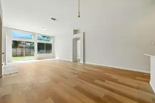 5609 Beachmont Ct, Austin, TX 78739 - Photo 8