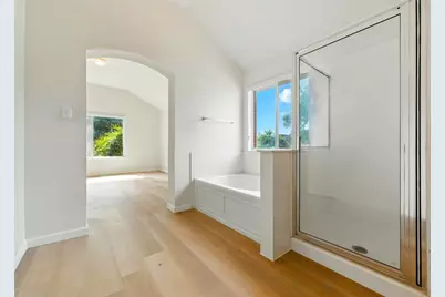 5609 Beachmont Court, Austin, TX 78739 - Photo 18