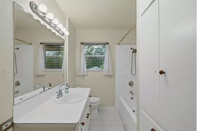 208 N Cedar Street, Buda, TX 78610 - Photo 10