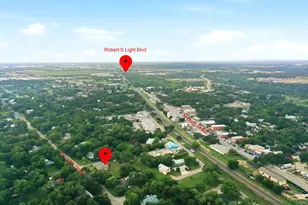 208 N Cedar St, Buda, TX 78610 - Photo 20