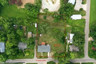 208 N Cedar St, Buda, TX 78610 - Photo 22