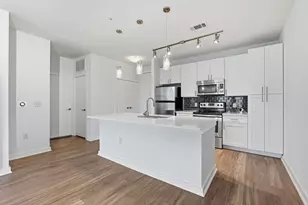 1900 Barton Springs Rd, Austin, TX 78704 - Photo 12