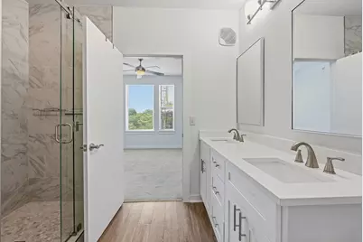 1900 Barton Springs Road #4016, Austin, TX 78704 - Photo 22
