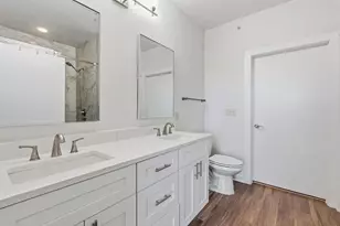 1900 Barton Springs Rd, Austin, TX 78704 - Photo 20