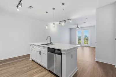 1900 Barton Springs Road #4016, Austin, TX 78704 - Photo 6