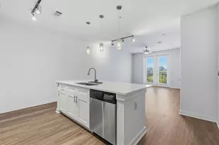1900 Barton Springs Rd, Austin, TX 78704 - Photo 6