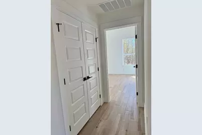 113 Mokulua Lane, Bastrop, TX 78602 - Photo 14