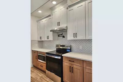 113 Mokulua Lane, Bastrop, TX 78602 - Photo 10