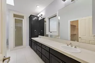 2300 Founders Cir, Spicewood, TX 78669 - Photo 16