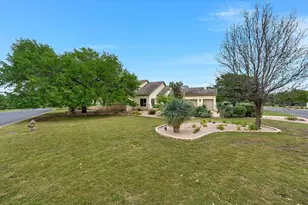 2300 Founders Cir, Spicewood, TX 78669 - Photo 2