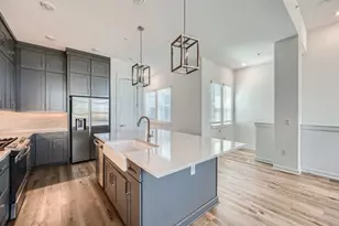 3213 Zach Scott St, Austin, TX 78723 - Photo 20