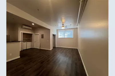 809 Vance Street #108, Taylor, TX 76574 - Photo 2