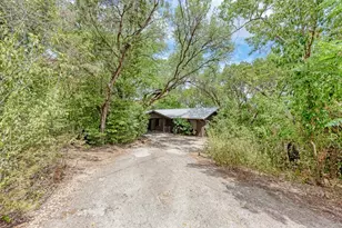 6305 Forest Hills Dr, Austin, TX 78746 - Photo 1