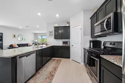 301 Brody Lane, Georgetown, TX 78626 - Photo 4