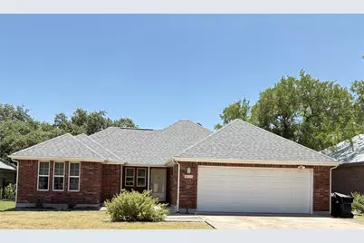 211 Fox Crossing, Burnet, TX 78611 - Photo 1