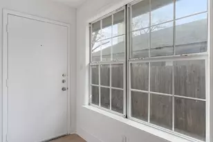 1010 Bird Creek Dr, Austin, TX 78758 - Photo 2