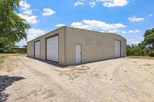 110 Live Oak Ln, Kerrville, TX 78028 - Photo 24